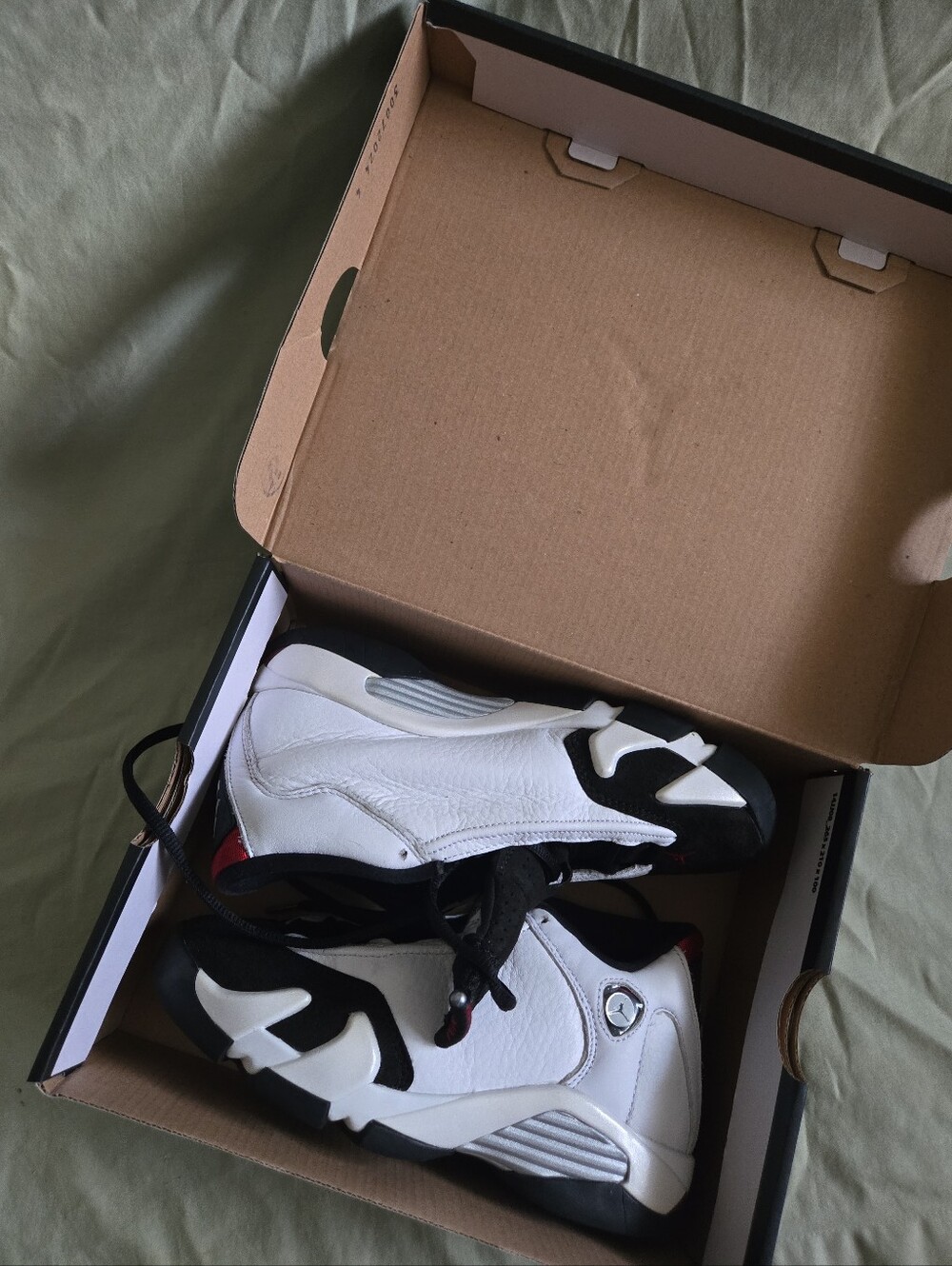 Jordan 14 Retro Youth Size 4 Black & White Shoes